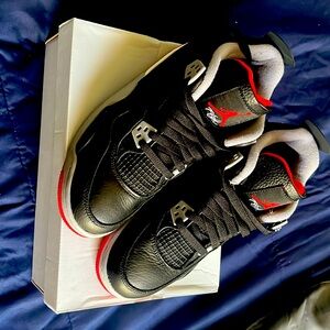 Jordan 4 retro